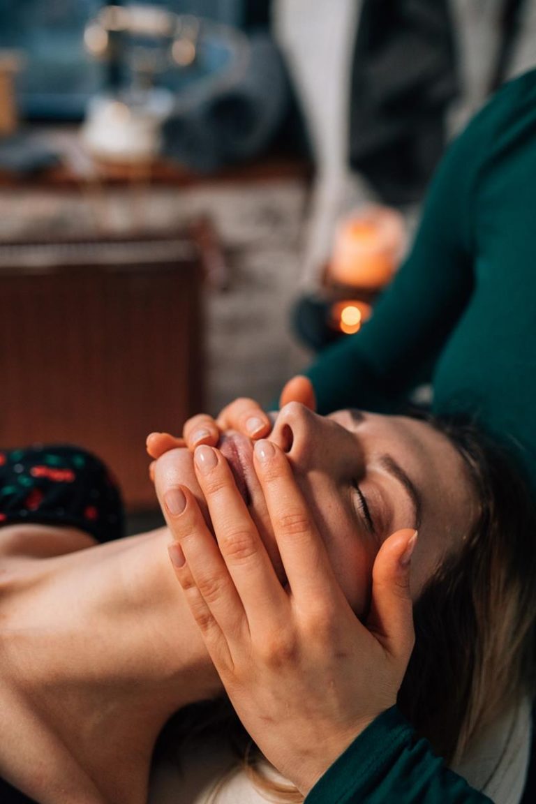 Jak często poddajesz się profesjonalnym masażom?