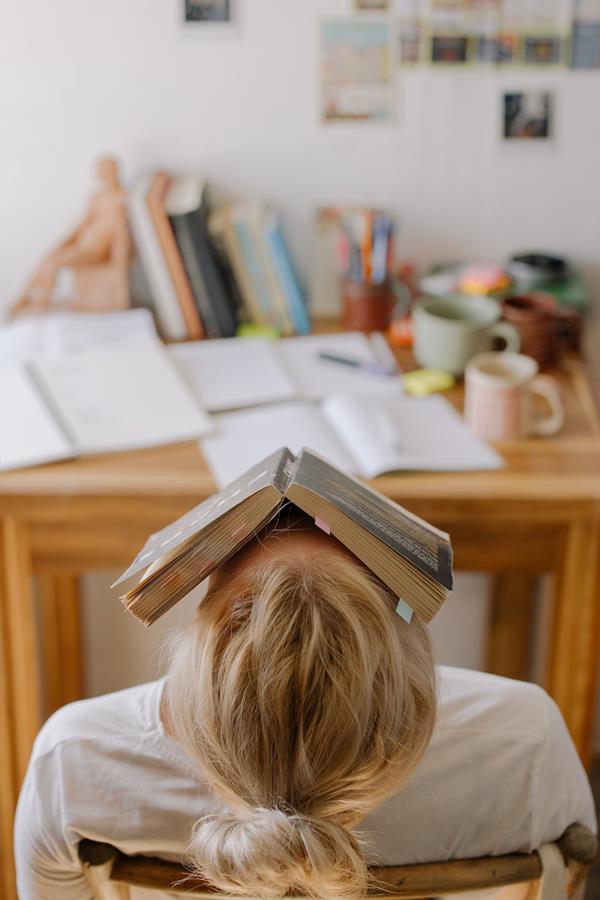 Jak wykorzystać platformy edukacyjne w codziennej pracy szkoły?